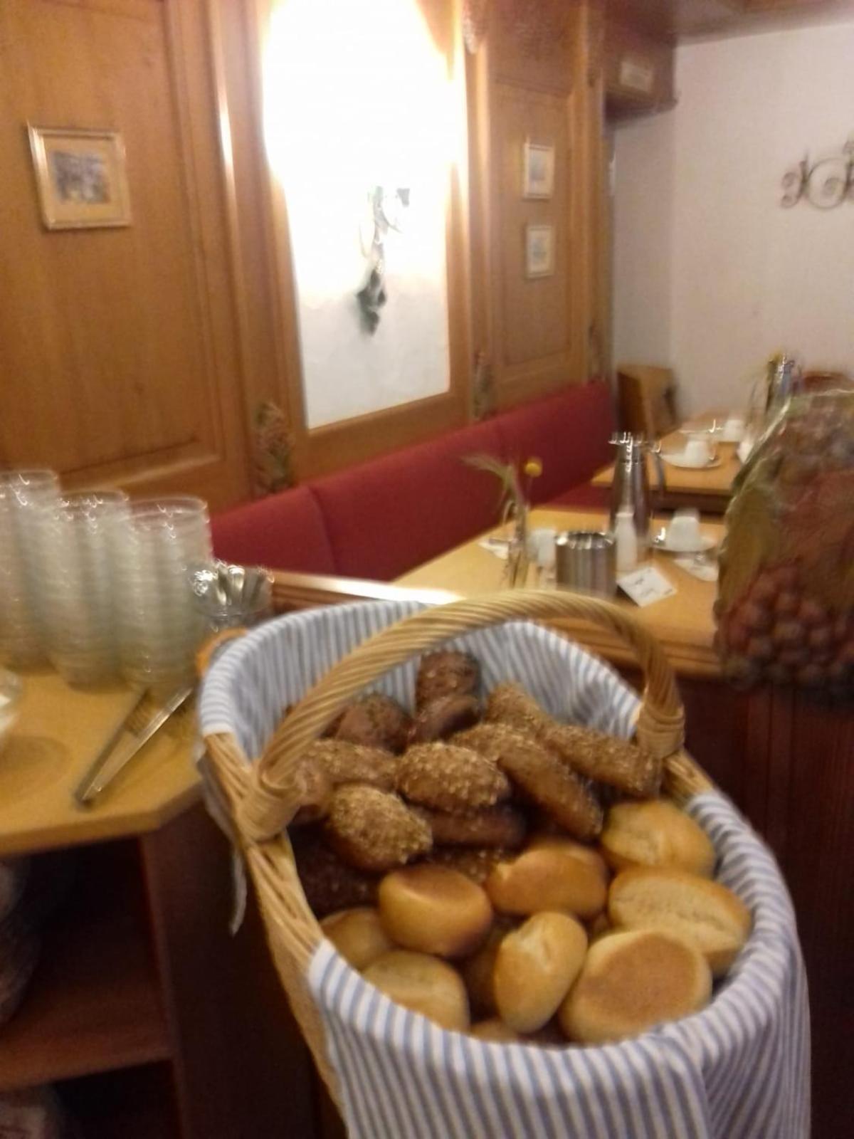 Hotel Zum Goldenen Ochsen 마이캄머 외부 사진