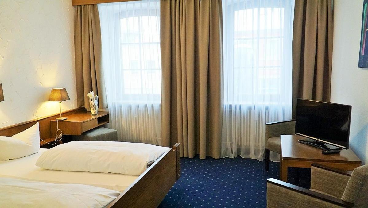 Hotel Zum Goldenen Ochsen 마이캄머 외부 사진