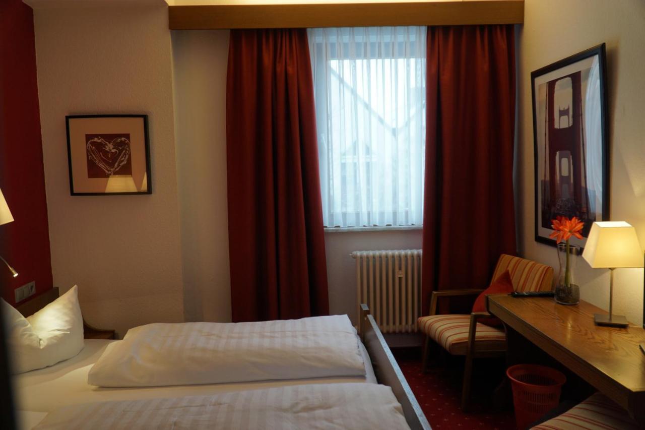 Hotel Zum Goldenen Ochsen 마이캄머 외부 사진